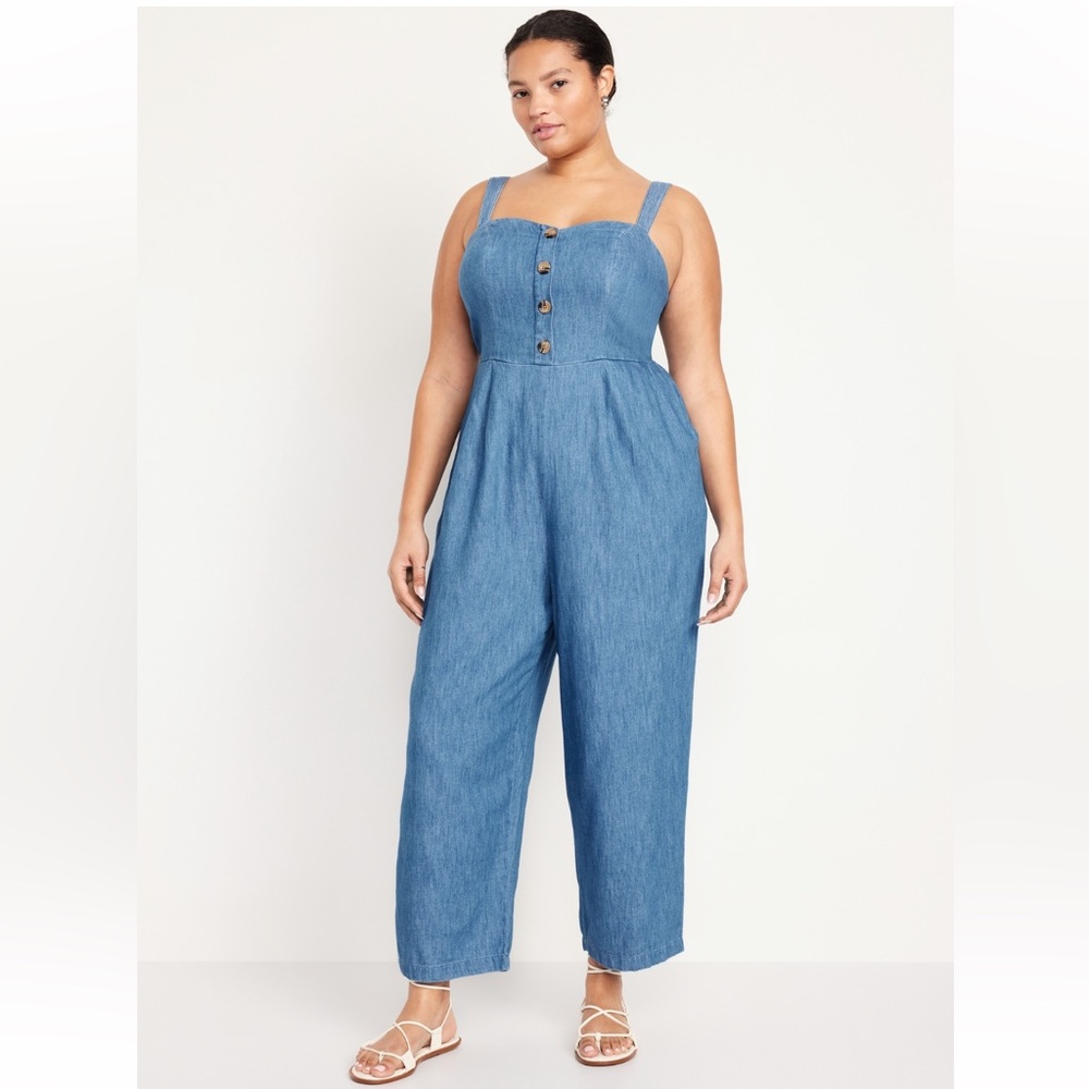 NWOT Old Navy Chambray Jumpsuit — 3x